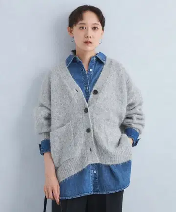 새상품급 그린 라벨 릴랙싱 알파카 샤기 V넥 가디건 그레이