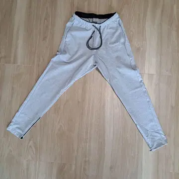 LYFT 그레이 조거 팬츠