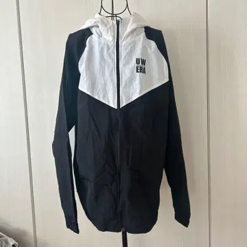 UVERworld 후드 부착 나일론 자켓 블랙/화이트