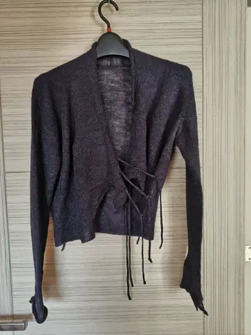 요건 레일 새상품급 알파카 네이비 컬러 카슈쿨 가디건 바바구리