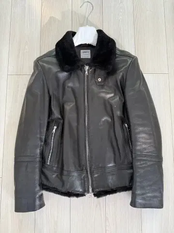 엠메티의 싱글 라이더