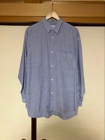 Graphpaper 파랑과 화이트 스트라이프 긴팔 셔츠 F