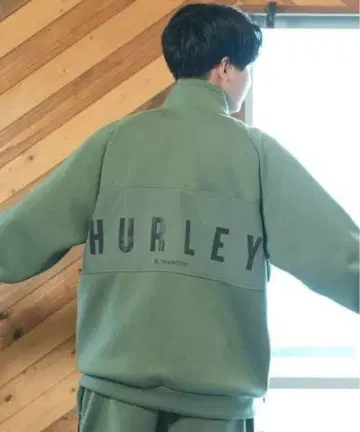 Hurley 맨투맨 셋업 올리브 그린 미사용