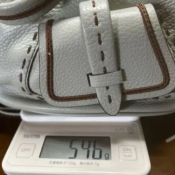 가죽 느낌 핸드백 화이트