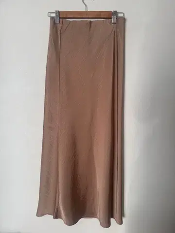 새상품급 CIAOPANIC TYPY 스타일업 새틴 스커트 S