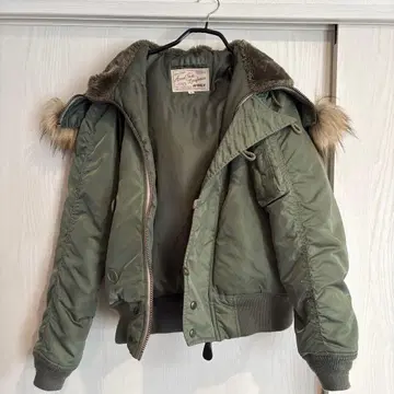 AVIREX N2B 플라이트 자켓 M 사이즈