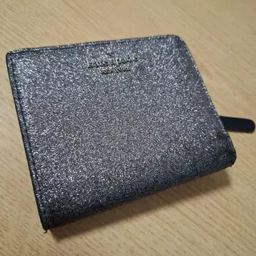 케이트 스페이드 스몰 글리터 지갑