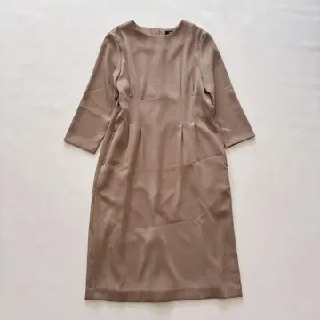 플라스테 백 펄 허리 턱 원피스 베이지 M