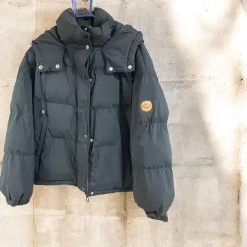 블랙 검정 다운 자켓 아우터 후드 포켓 부착 방한 s