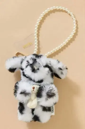 새상품*미사용*택 포함 SNIDEL 모피 허그 프렌드 참 BLK