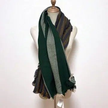 [미사용 택 포함] 미나 페르호넨 대형 스톨 절개 디자인