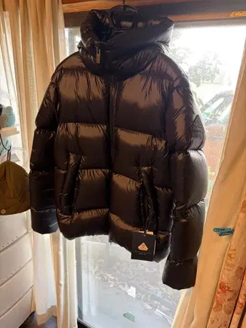 Pyrenex BARRY3 블랙 M