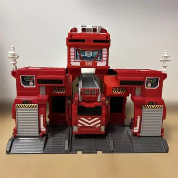 토미카 소방차 변형 출동! 빅 파이어 & 커맨드 스테이션 소방서