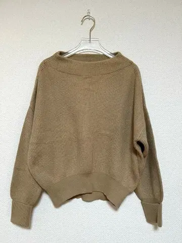 택 포함 새상품 정가 15000엔 야마다야 aga 니트