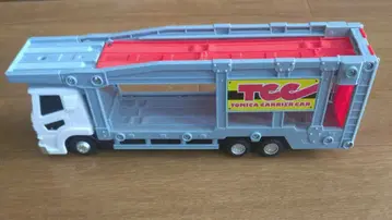 토미카 캐리어카 그레이 빨간색 화이트