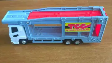 토미카 캐리어카 그레이 빨간색 화이트