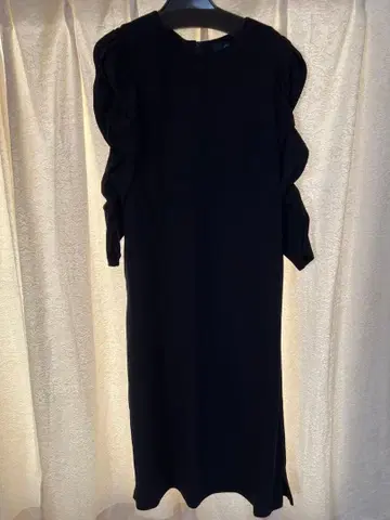 네이비 프릴 소매 원피스 야마다야 새상품 반네이비