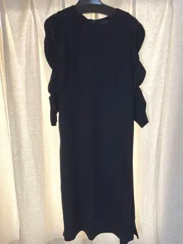 네이비 프릴 소매 원피스 야마다야 새상품 반네이비