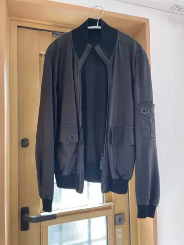 BALLY 블랙 가죽 자켓 새상품급