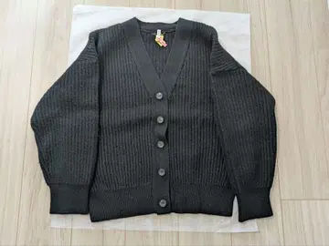 두지엠 클라세 블랙 가디건