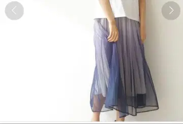 JILL by JILL STUART 질 바이 그라데이션 플리츠 스커트