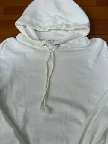 BLUELAKE MARKET 후드티 화이트