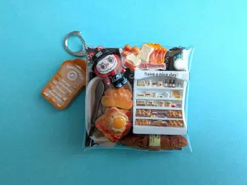 가챠 채워넣은 듯한 파우치 캔디 백 키링 베이커리 2