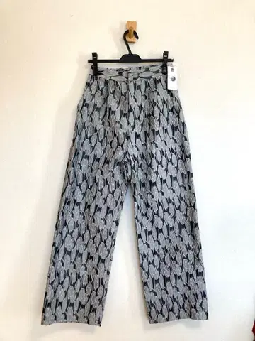 야마다야 [RADIATE] 올 패턴 와이드 스트레이트 팬츠 새상품