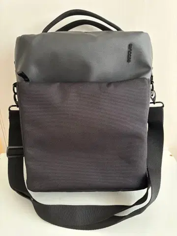 Incase 비즈니스백 블랙