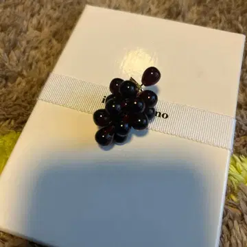 포도 디자인 목걸이