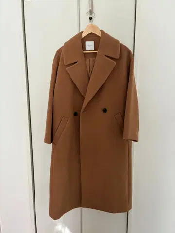 브라운 더블 브레스트 롱 코트
