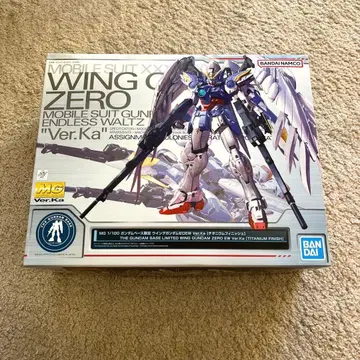 MG 1/100 윙건담 제로 ( Ver.Ka ) 티타늄 피니쉬