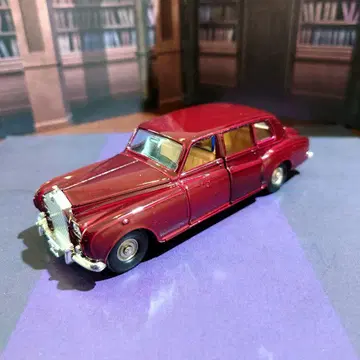 토미카 댄디 롤스로이스 와인 레드