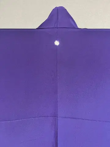 보라색 무지 기모노 자수 꽃 문양 제비나비