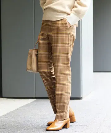 새상품급 이에나 체크 스틱 팬츠 40 카멜