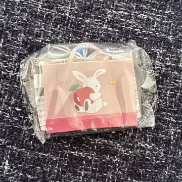 [ 새상품 ] familiar 파미리아 백참 가챠가챠 캡슐 토이