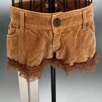 LIZ LISA 리즈리사 코듀로이 숏팬츠 레이스 리본 부착 카멜