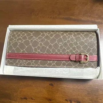 미사용 NINA RICCI 가죽 장지갑