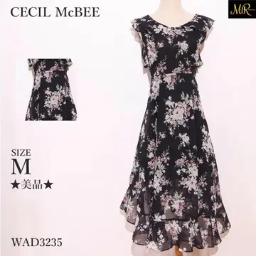 세실 맥비 원피스 롱 기장 슬리브리스 꽃무늬 프릴 옷깃 플레어 밑단