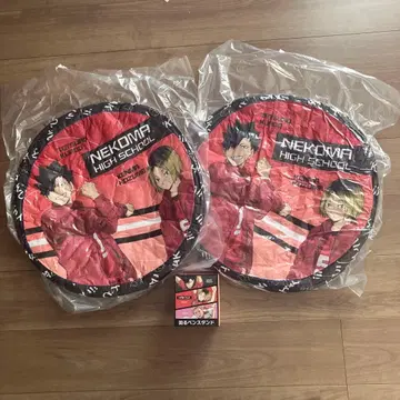 하이큐 네코마 고교 쿠로오 테츠로 코즈메 켄마 원형 쿠션 회전 펜 스탠드