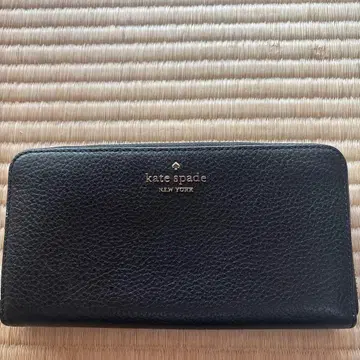 kate spade 블랙 가죽 장지갑