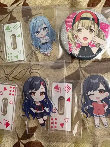 극장판 프로젝트 세카이 아크릴 스탠드 캔뱃지 4개 세트