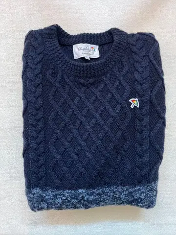 네이비 케이블 니트 스웨터 팔꿈치 패치 포함 아놀드 파머