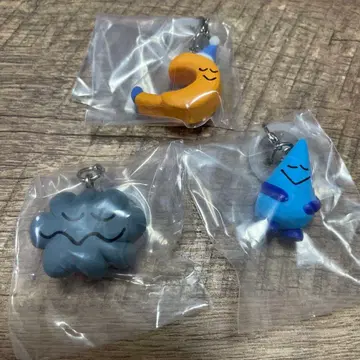 Daisuke Kondo 메지루시 액세서리 달 구름 비방울 3개 가챠