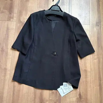 새상품 aga 정가 24,000엔 노카라 자켓 스콧 클럽 블랙