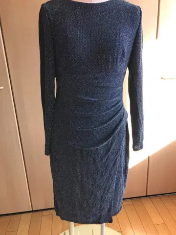 네이비 드레이프 디자인 니트 원피스