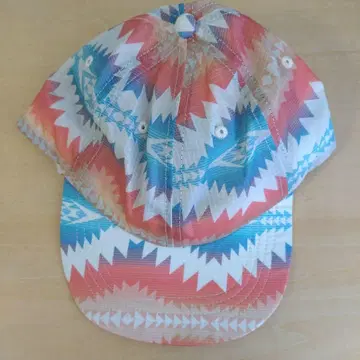 Pendleton 기하학 패턴 캡