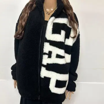 GAP 갭 인기 로고 블랙 코트