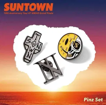 the bones 핀 배지 SUNTOWN