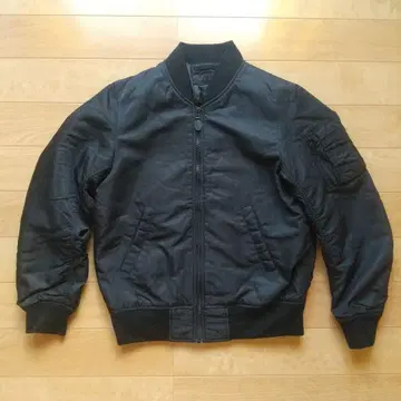 유니클로 MA-1 블랙 남성용 S UNIQLO